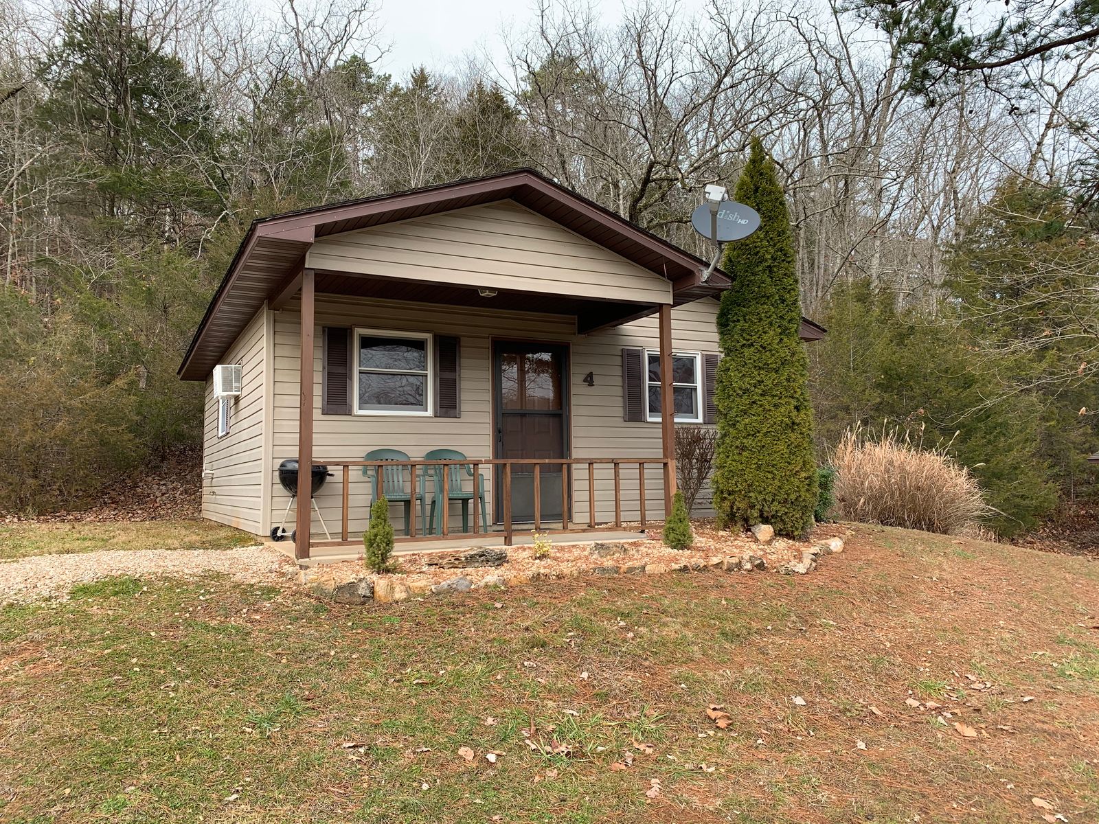 Shawnee Cottages Cabin Rental Two Bedroom Hunting Eminence, MO