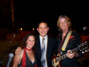 New Year's Eve 2014 at The Hotel California with drummer Jose Luis
