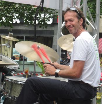 Daniel Zanella on drums; Kimberly & the Dreamtime for Handicap International; Philips Square, Montreal; Sept 24, 2011
