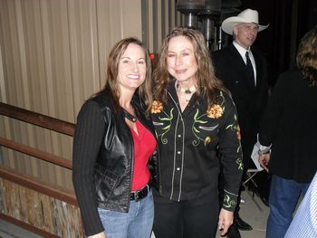 Debbie & Georgette Jones (George Jones and Tammy Wynette's daughter)
