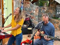 Lauren and Bo perform at Sun Dog