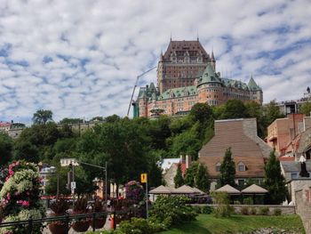 We begin our journey with a stopover in stunning Old Quebec City. A UNESCO world heritage treasure, the city is surrounded by centuries old fortifications & filled with history.
