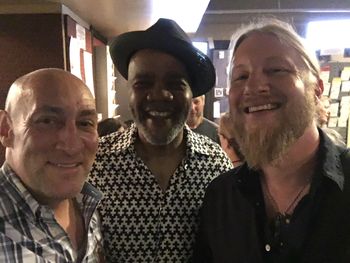 Scott, Yonrico Scott, Derek Trucks. (Fox Theater. Atlanta, July 2018)
