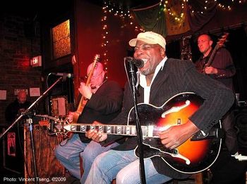 Randy Chapman, Grant Green, Jr., Scott. w/Jon Liebman's Electromatics at Blind Willie's - 12/16/09
