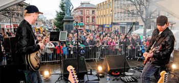 Live at the Elgin Christmas Light Switch On, Elgin. Photo taken by The Northern Scot

