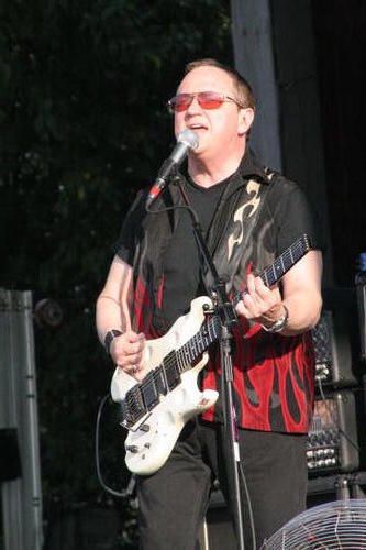 BLUE OYSTER CULT
