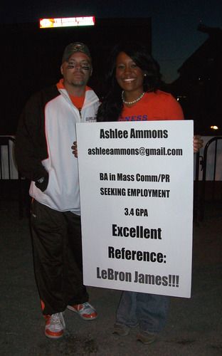 7am GOOD MORNING AMERICA "Cleveland" Lebron James Street Team 9.17.2009
