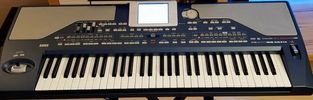  Korg PA 800