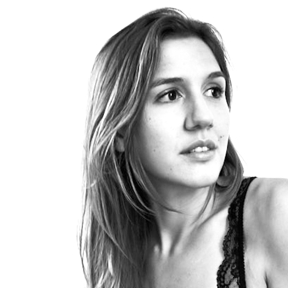 lyli j electronica female artist