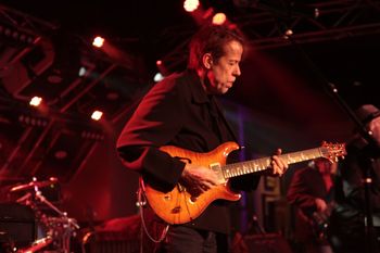 Four-Time Grammy Nominee Denny Jiosa, Guitar

