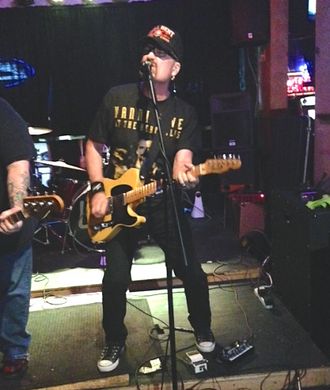Ron Raymond Ron Raymond NYC - ELECTRIC GUITAR & BASS