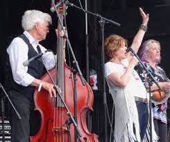 Valerie Smith and Liberty Pike, Official IBMA Showcase Artist