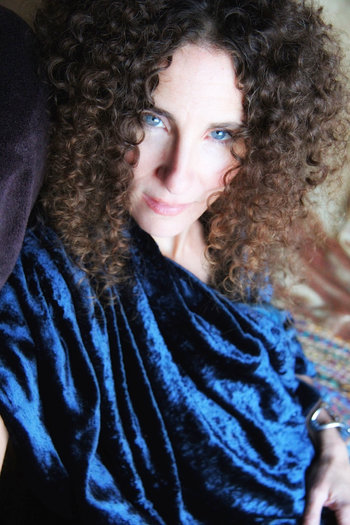 Truth Captured Photography - Ginger Ravencroft
