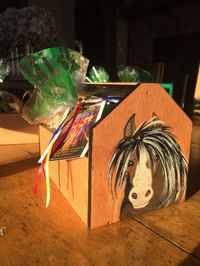 Mini Brush Box ~ Clydesdale