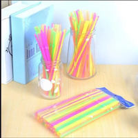 300 Plastic Multi-Coloured Straws