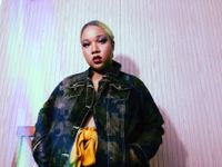 Demyia_ Live at Empire Comics