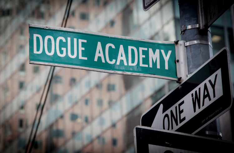 Dogue Academy street sign