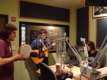 Playing "Come Closer" live on KGSR 107.1 FM 6/28/07
