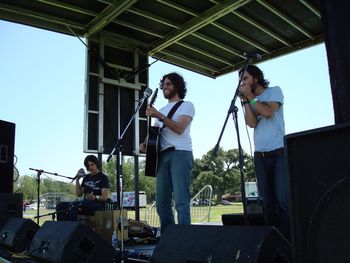 Gettin' down 'n' dirty @ University of New Orleans 4/29/08
