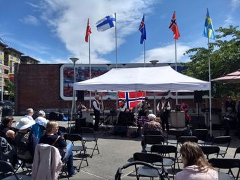 Bergen Place, Syttende Mai, Ballard
