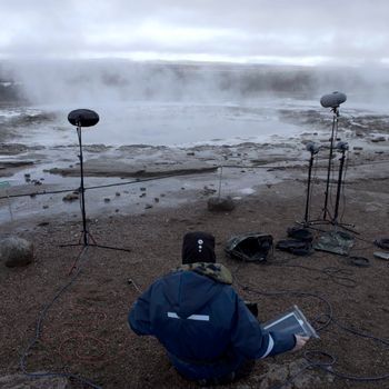 Waiting for Strokkur to erupt
