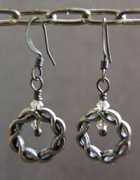E9 - Champagne Crystal Round Knot Earrings