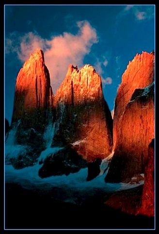 Torres del Paine Puerto Natales-Punta Arenas, CHILE
