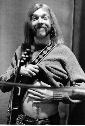Duane Allman: "This was the good-time good ole' boy I knew and played with often." - Hombre
