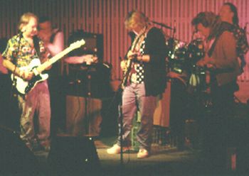 Gerry Groom, Thomas Blues on harp, Mick Taylor, Hombre
