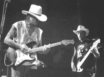 Dickey Betts and Hombre jamming with The Allman Brothers Band
