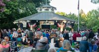 Healdsburg - Tuesdays in the Plaza Concert Series