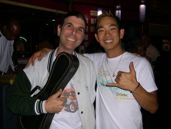 Wayne meets ukulele legend Jake Shimabukuro
