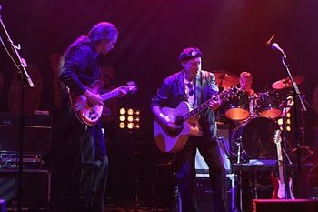 Neil Innes (Bonzo, Monty Python, The Rutles) with bandmate John March 09
