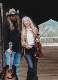 Saylor Dollar Duo live at Southern Philosophy Brewing