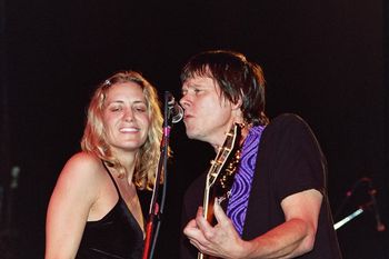 with Kevin Bacon (Bacon Brothers) at Irving Plaza 2004
