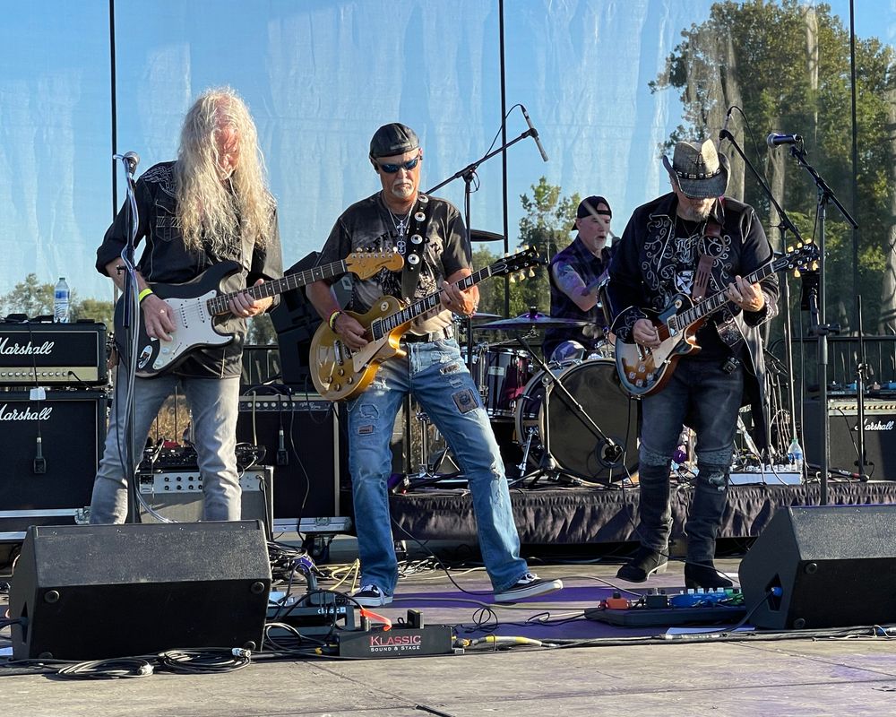 Henrys, Macon, Douglass Theatre,