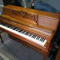 1966 Wurlitzer Console and bench 