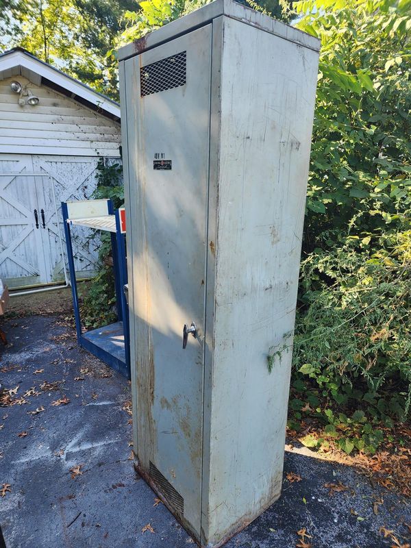 Black and Decker mini fridge - Nashville Piano Rescue