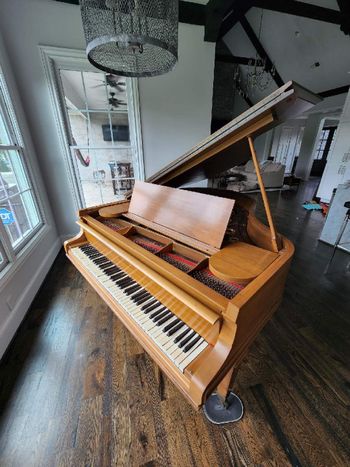 1928 Mason Hamlin A 5.8 foot in rare blonde color, this piano has been rebuilt and is currently having new keys installed. 8500.00 delivered, tuned, warranty.
