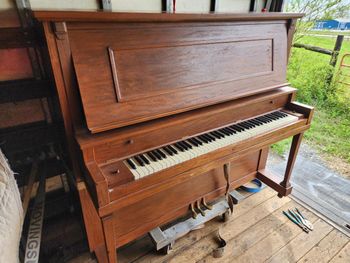 1924 Starr box upright, overall good condition with bench. 800.00 pre-tuned, delivered within a 50 mile radius of Nashville TN.
