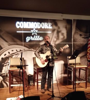 Commodore Grille Performance
