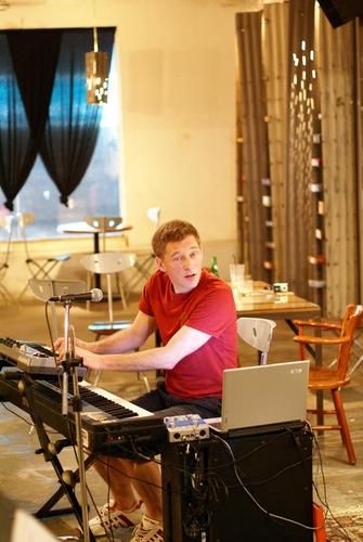 Volker Wiedersheim, Dog Pig Art Cafe, Kaohsiung, Taiwan 2008
