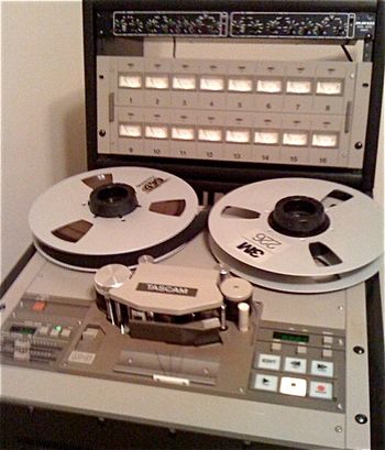 Analog recorder
