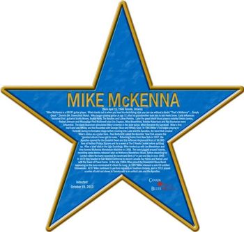 Mike inducted into the Blues Hall of Fame..
