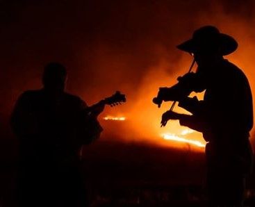 Kim - on fiddle - Flames in Flint Hills-Flying W Ranch (Photo by Teresa Groves)
