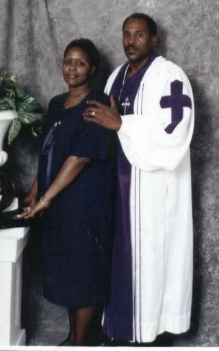 Pastor Dena & Bobby Williams
