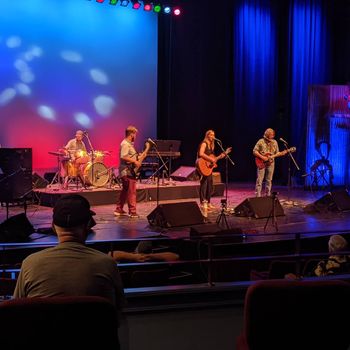 Racyne Parker & The Low Coals
