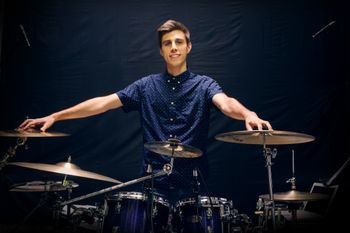 Eric Kummer - drums, percussion
