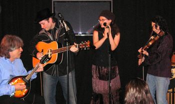 ~ with Sweet Wednesday (Lisa Housman and Dave Falk) and Michael Sullivan at Right Turn, 3/8/08 A clip from that show, "Days Grow Long" http://www.youtube.com/watch?v=FWC1Zd7D1dw
