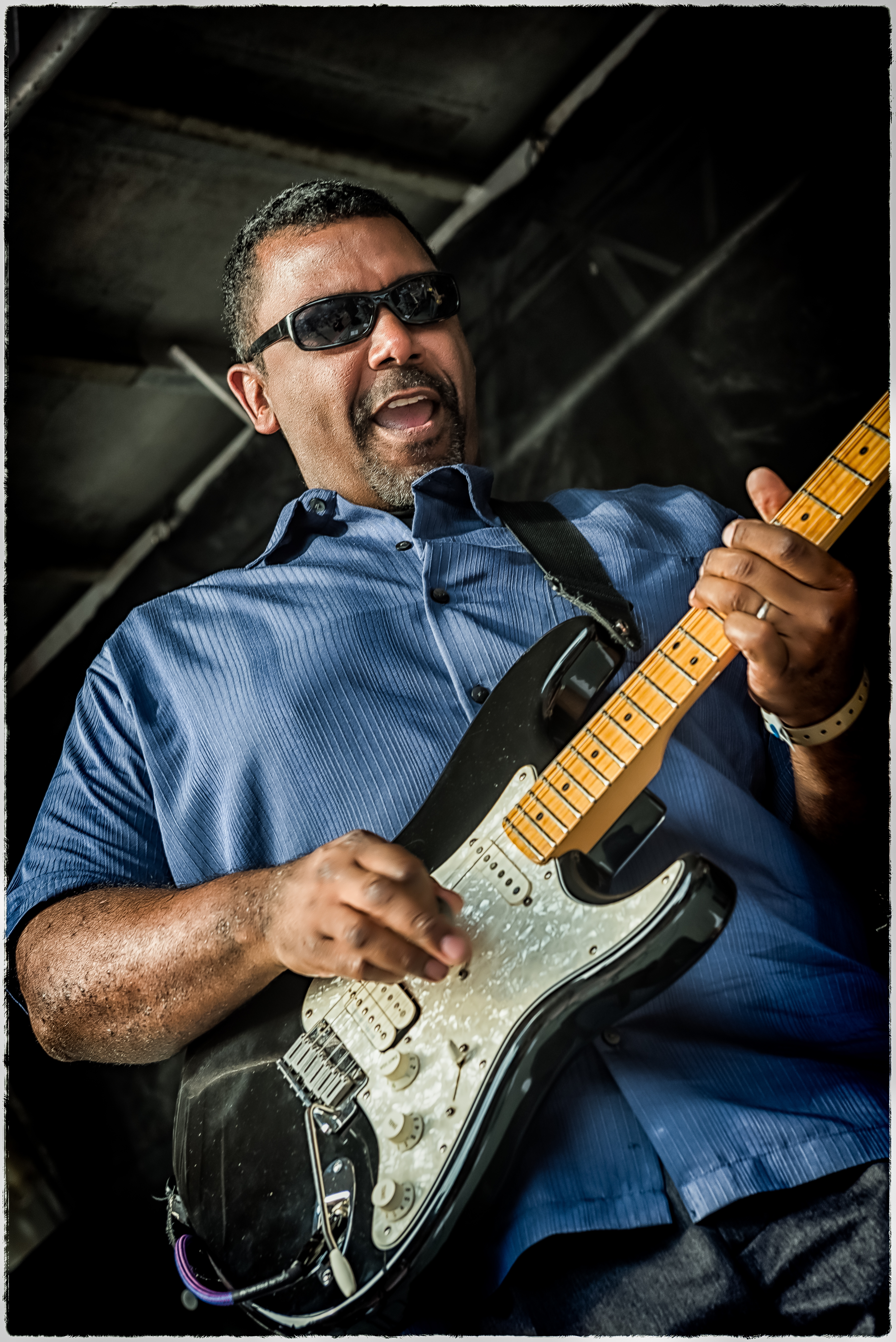 Chris Shepherd performing live